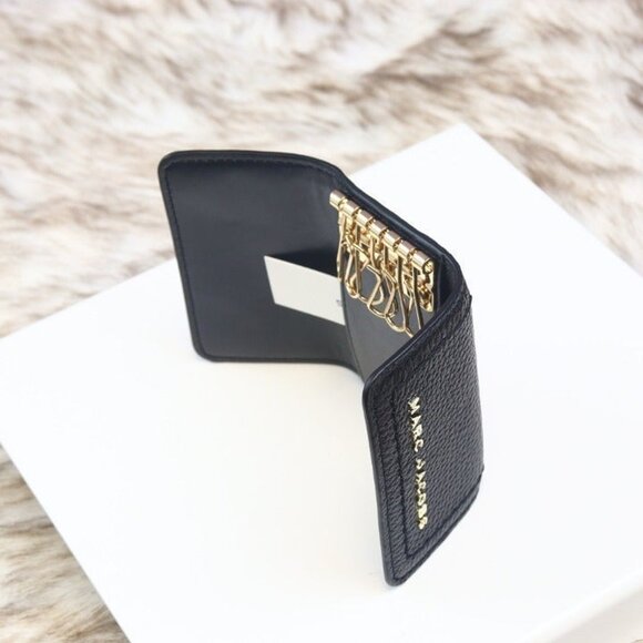 MARC JACOBS Key Fob - Picture 4 of 10